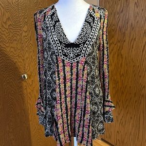 Free People size extra small shirt/blouse.